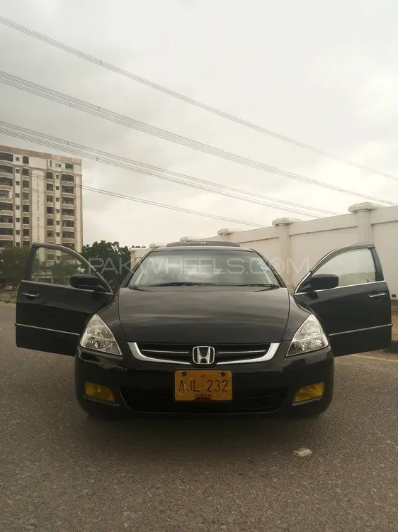 Honda Accord 2005 for Sale in Karachi Image-1