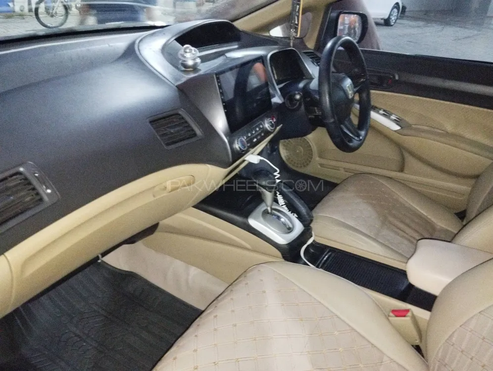 Honda Civic 2010 for Sale in Islamabad Image-1