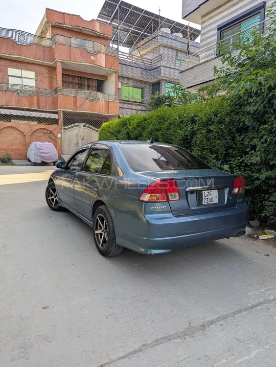Honda Civic 2004 for Sale in Daska Image-1