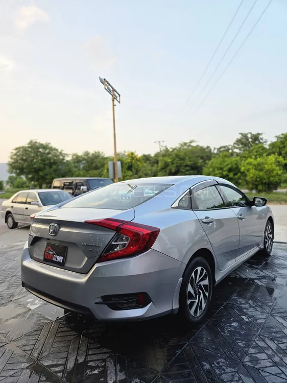 Honda Civic 2018 for Sale in Islamabad Honda Civic 2018 for Sale in Islamabad Image-6