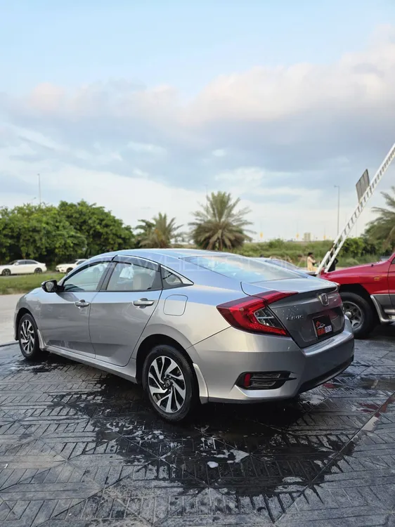 Honda Civic 2018 for Sale in Islamabad Honda Civic 2018 for Sale in Islamabad Image-9