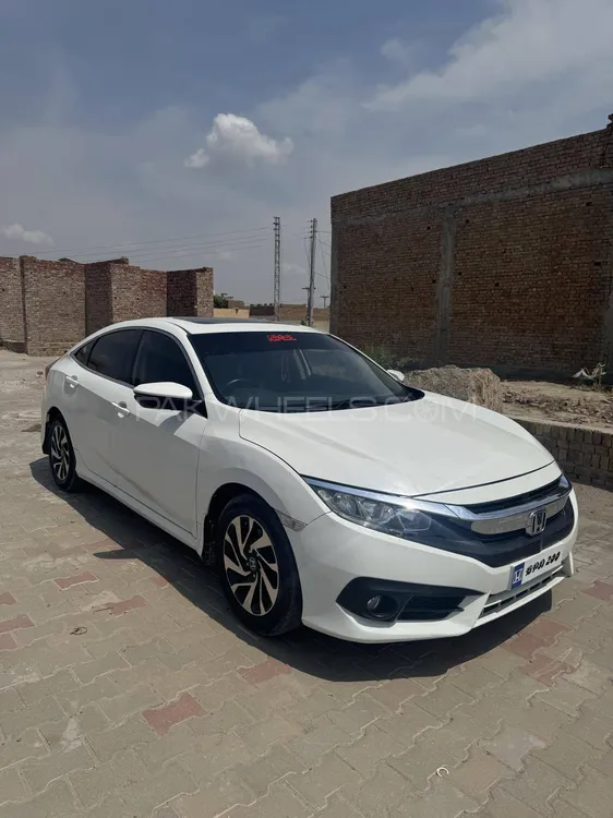 ہونڈا سوک 2018 for Sale in لودھراں Image-1