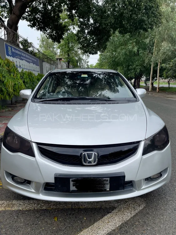Honda Civic 2010 for Sale in Lahore Image-1