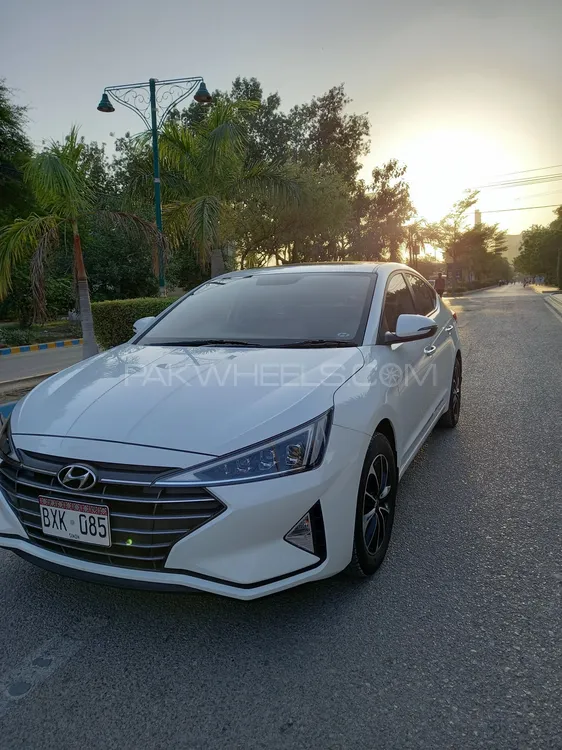 Hyundai Elantra 2022 for Sale in Karachi Image-1