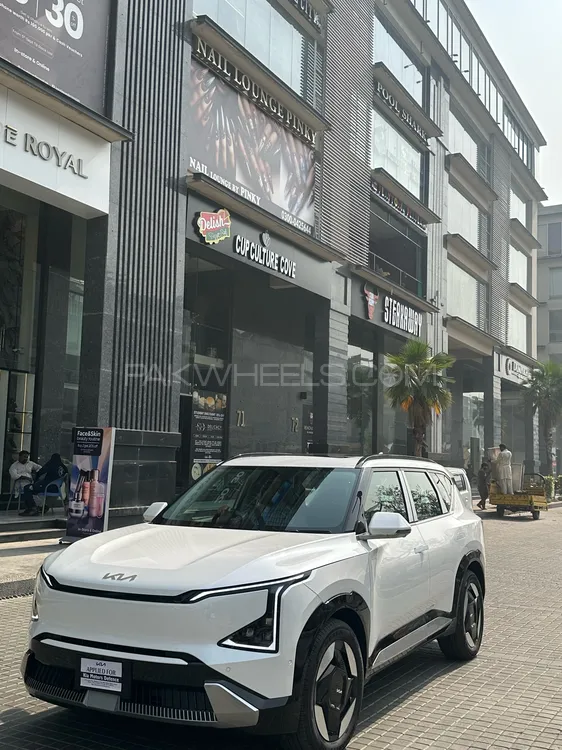 KIA EV5 2025 for Sale in Lahore Image-1