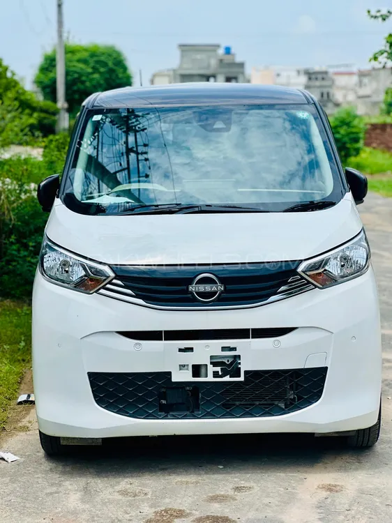Nissan Dayz 2024 for Sale in Lahore Image-1