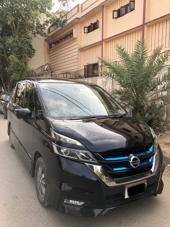 Nissan Serena 2019 for Sale in Karachi Image-1
