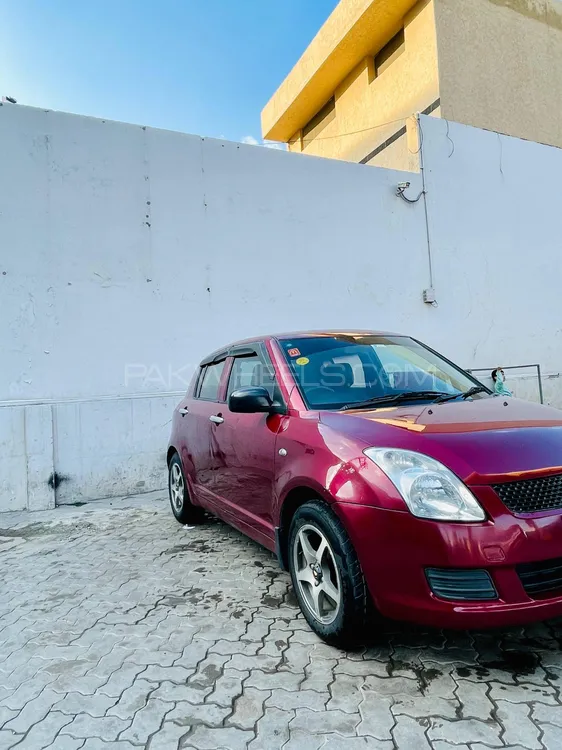 Suzuki Swift 2011 for Sale in Islamabad Image-1
