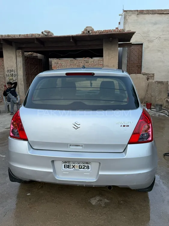 Suzuki Swift 2015 for Sale in Nawabshah Image-1
