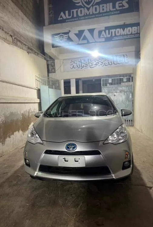 Toyota Aqua 2013 for Sale in Karachi Image-1