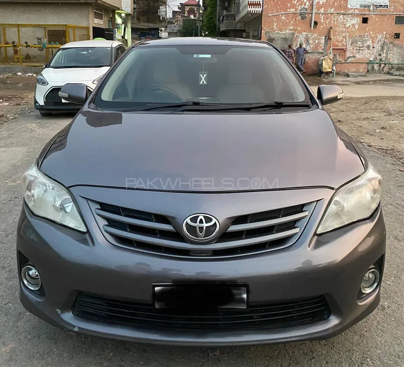 Toyota Corolla 2013 for Sale in Sheikhupura Image-1