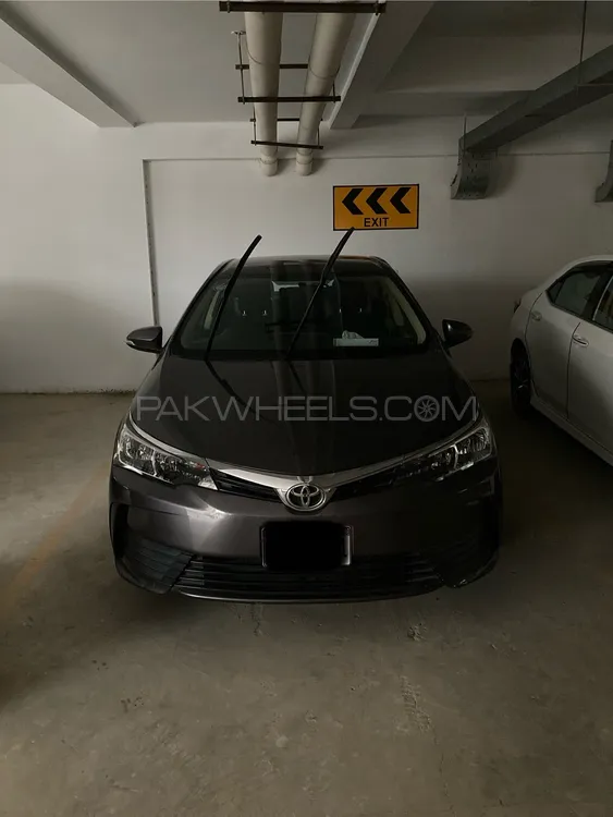 Toyota Corolla 2019 for Sale in Karachi Image-1
