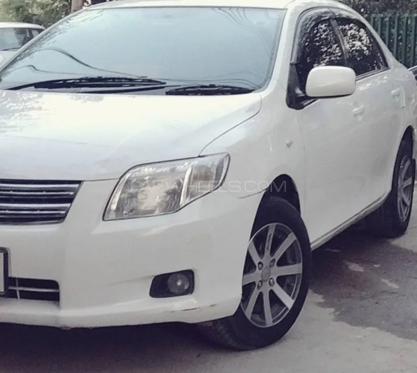Toyota Corolla Axio 2007 for Sale in Islamabad Image-1