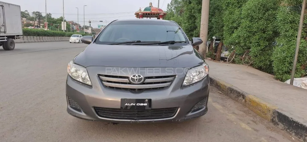 Toyota Corolla 2010 for Sale in Faisalabad Image-1