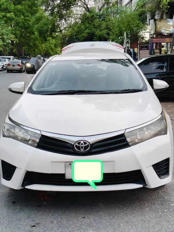 Toyota Corolla 2016 for Sale in Islamabad Image-1