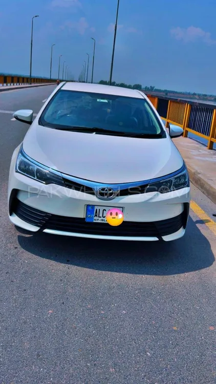 Toyota Corolla 2018 for Sale in Sialkot Image-1