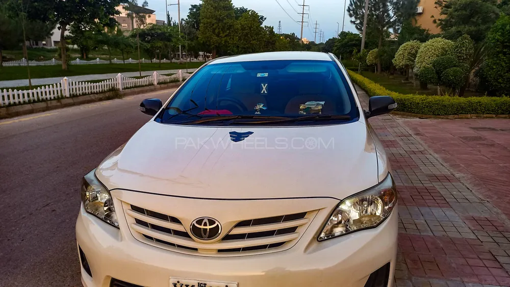 Toyota Corolla 2012 for Sale in Islamabad Image-1