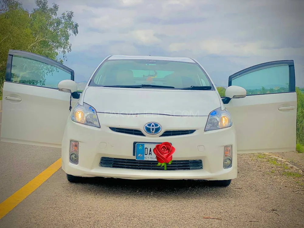 ٹویوٹا پریوس 2011 for Sale in بنوں Image-1