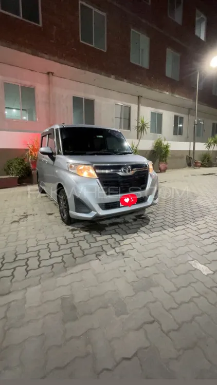 Toyota Roomy 2019 for Sale in Sialkot Image-1