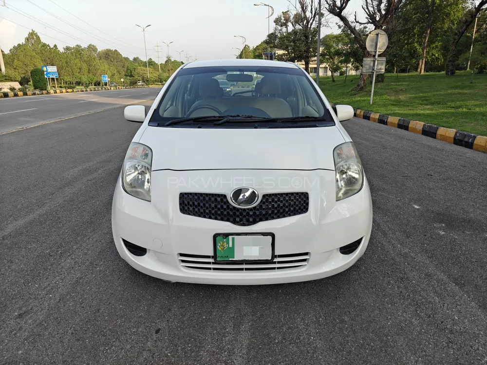 Toyota Vitz 2006 for Sale in Islamabad Image-1