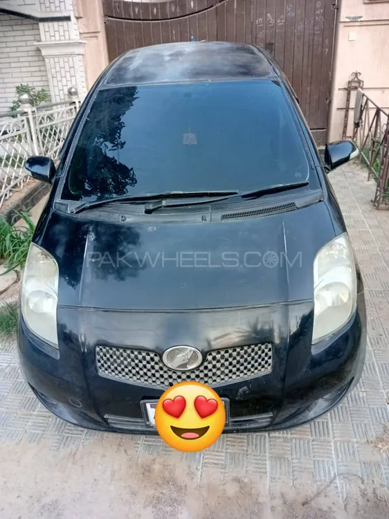 Toyota Vitz 2006 for Sale in Karachi Image-1