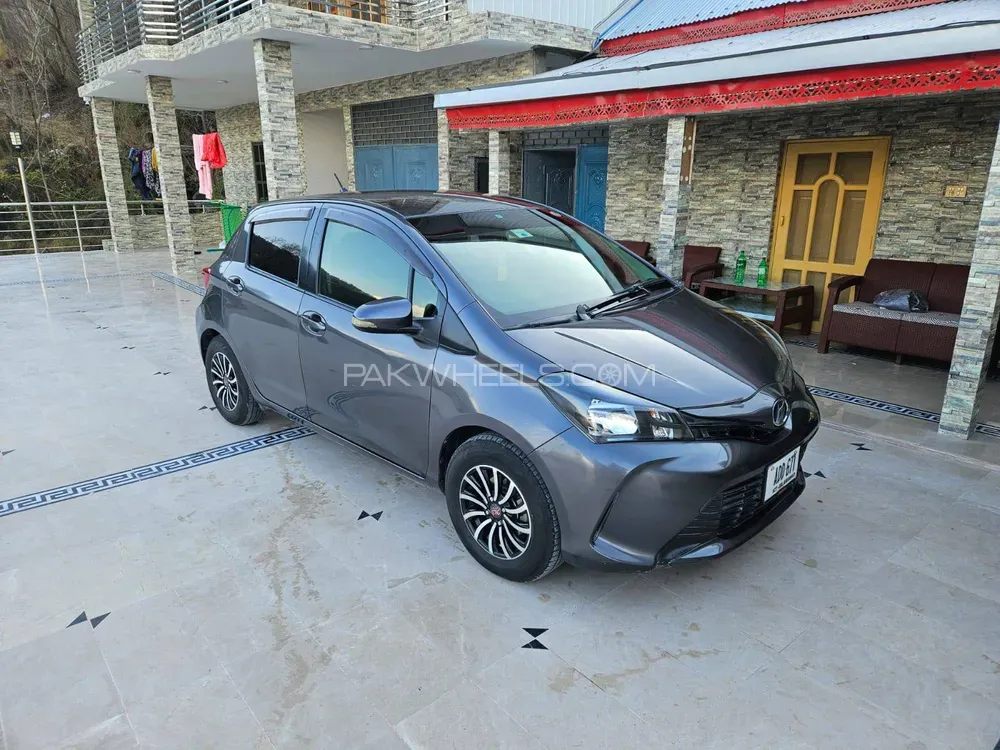 Toyota Vitz 2014 for Sale in Rawalpindi Image-1