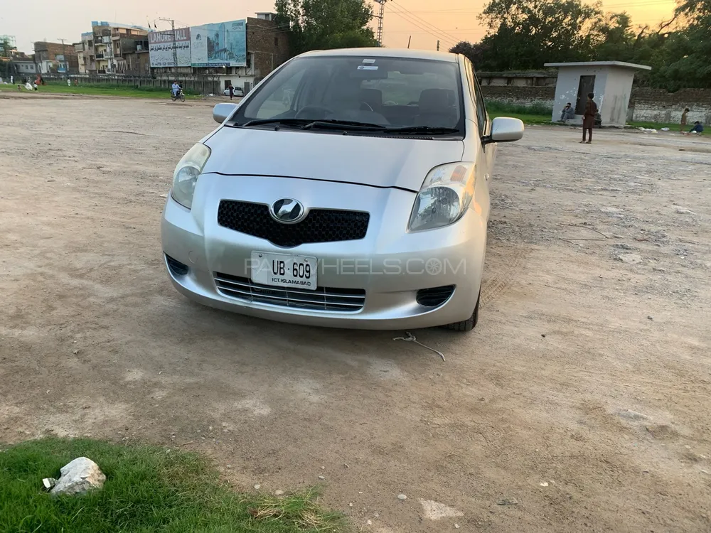 Toyota Vitz 2007 for Sale in Islamabad Image-1