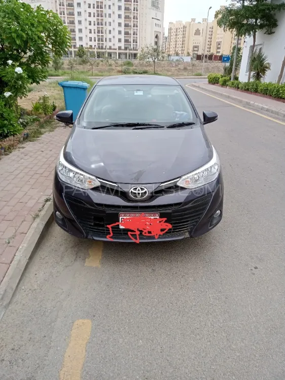 Toyota Yaris Sedan 2021 for Sale in Karachi Image-1