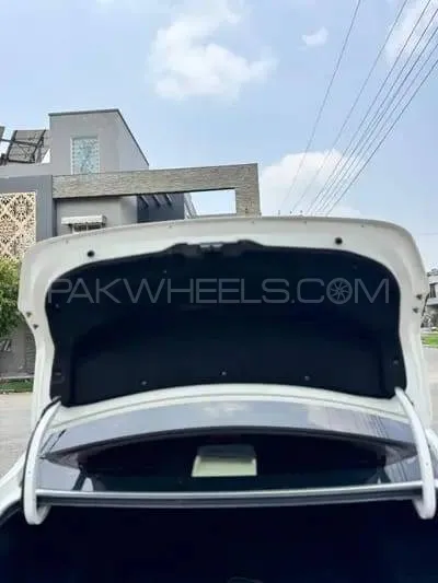 Toyota Yaris Sedan 2021 for Sale in Lahore Image-1