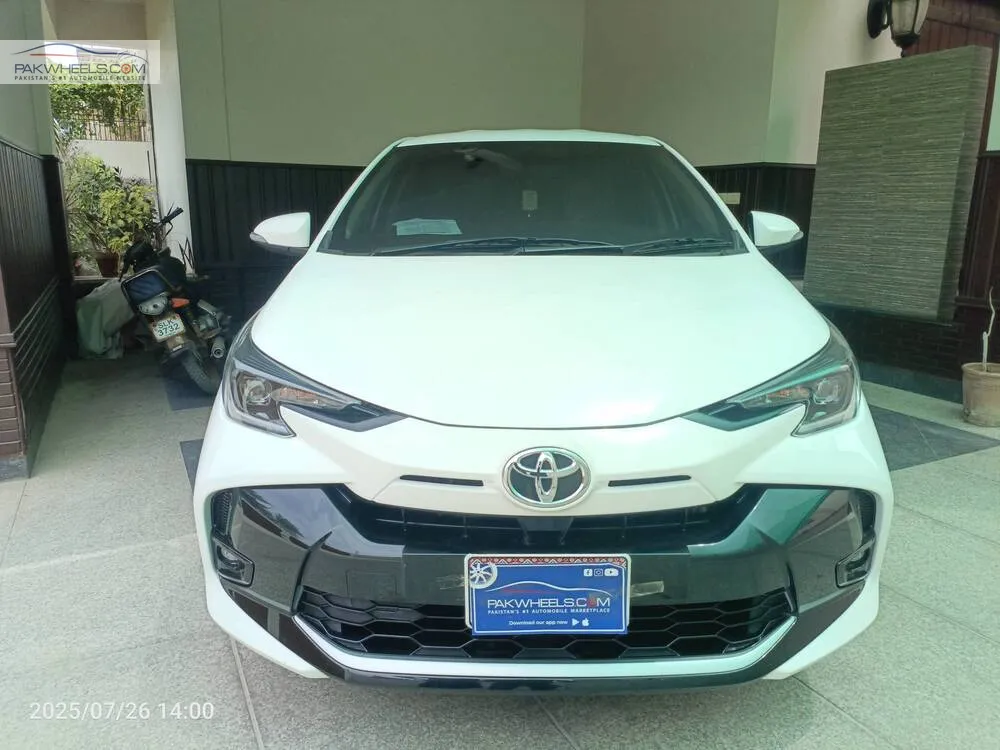 Toyota Yaris Sedan 2024 for Sale in Karachi Image-1