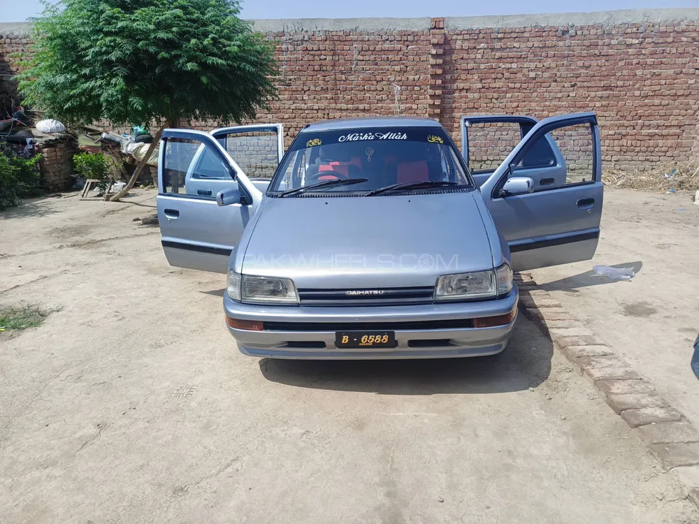 Daihatsu Charade 1987 for Sale in Bannu Image-1