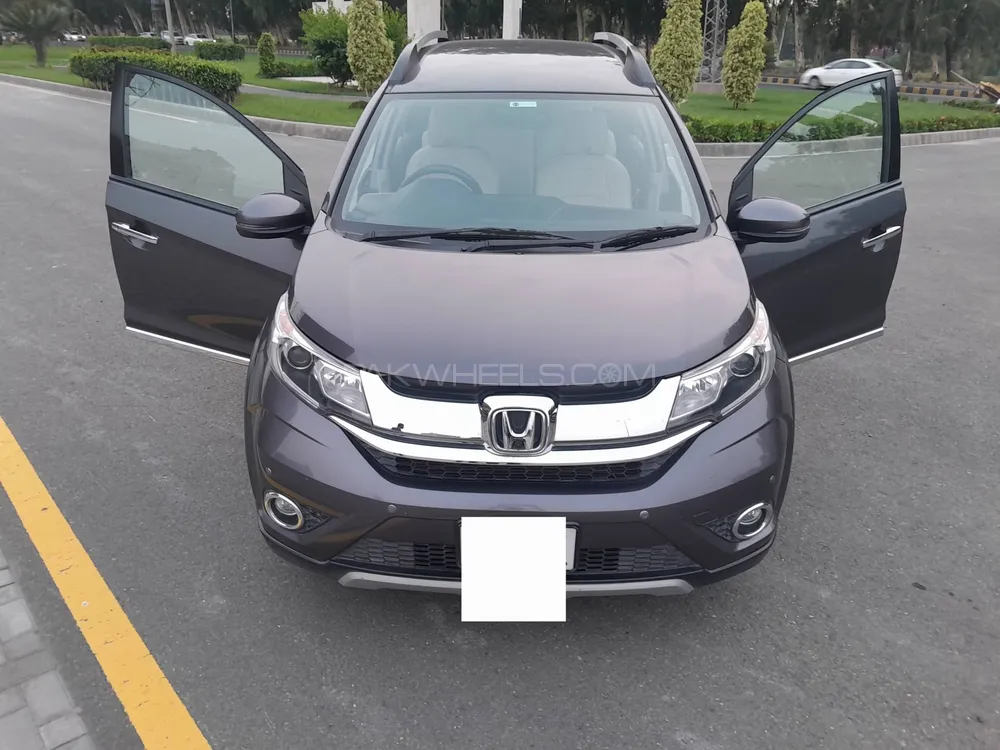 Honda BR-V 2018 for Sale in Multan Image-1