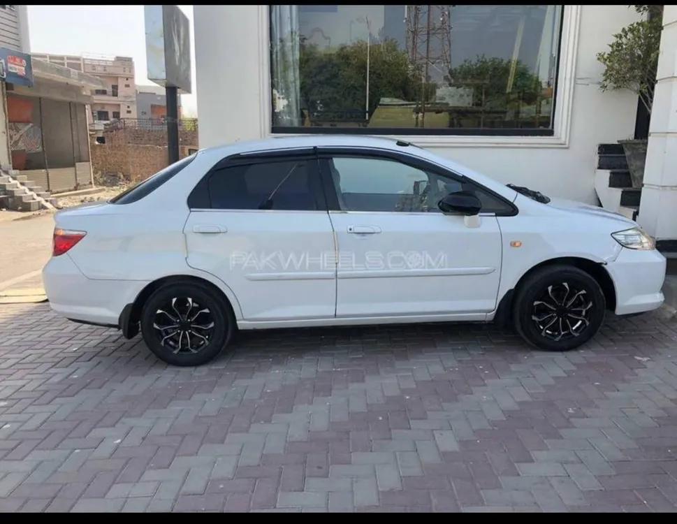 Honda City 2006 for Sale in Rahim Yar Khan Image-1