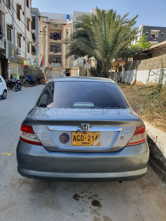 Honda City 2004 for Sale in Karachi Image-1