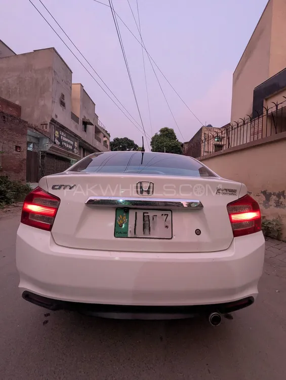 Honda City 2017 for Sale in Lahore Image-1