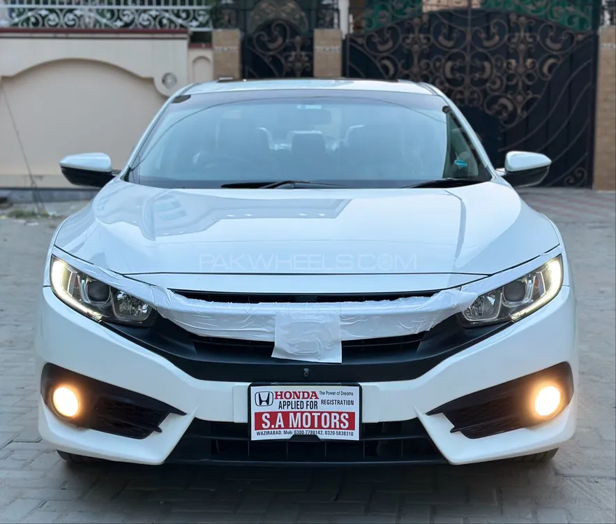 Honda Civic 2017 for Sale in Gujrat Image-1