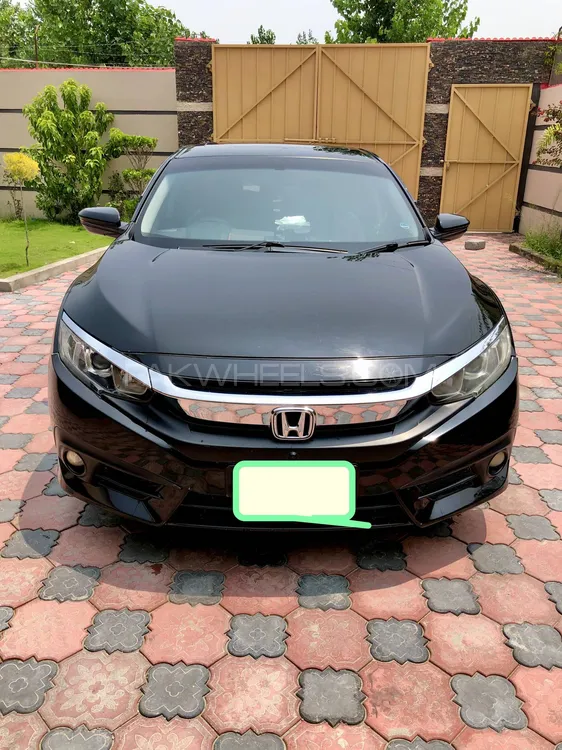Honda Civic 2018 for Sale in Mardan Image-1