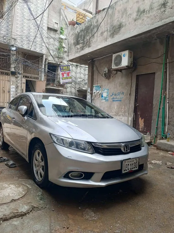 Honda Civic 2015 for Sale in Lahore Image-1