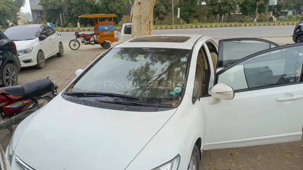 Honda Civic 2009 for Sale in Gujrat Image-1