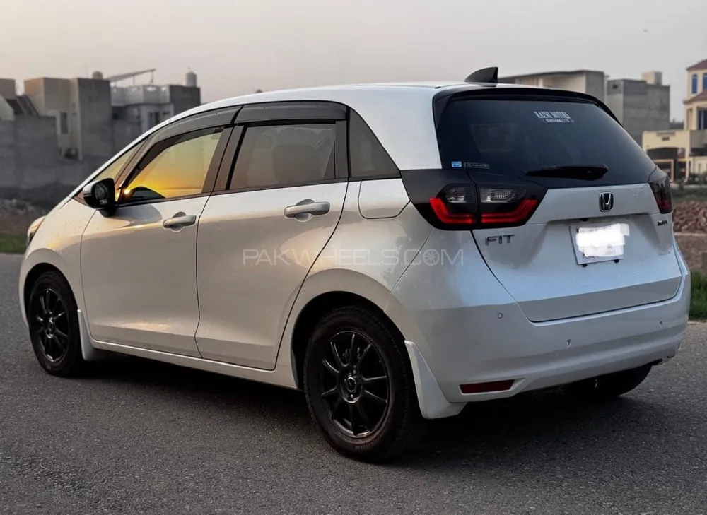 Honda Fit 2021 for Sale in Multan Image-1