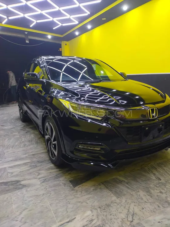 Honda Vezel 2019 for Sale in Islamabad Image-1