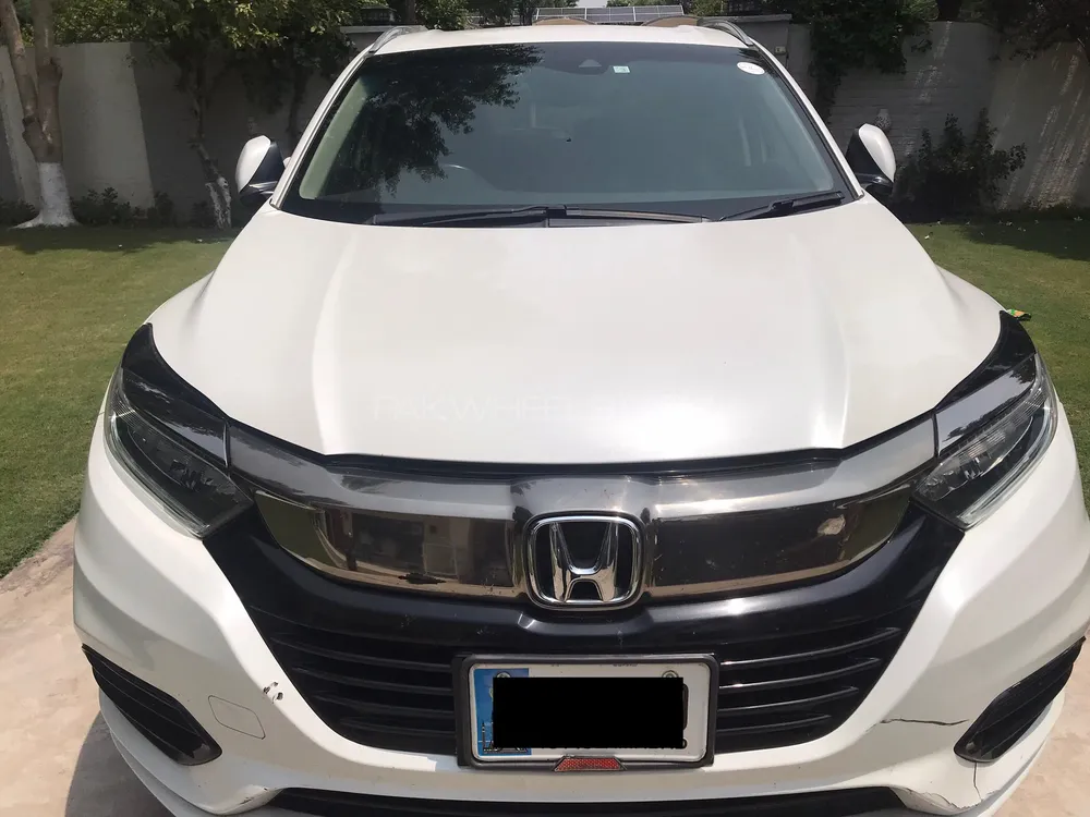 Honda Vezel 2018 for Sale in Multan Image-1