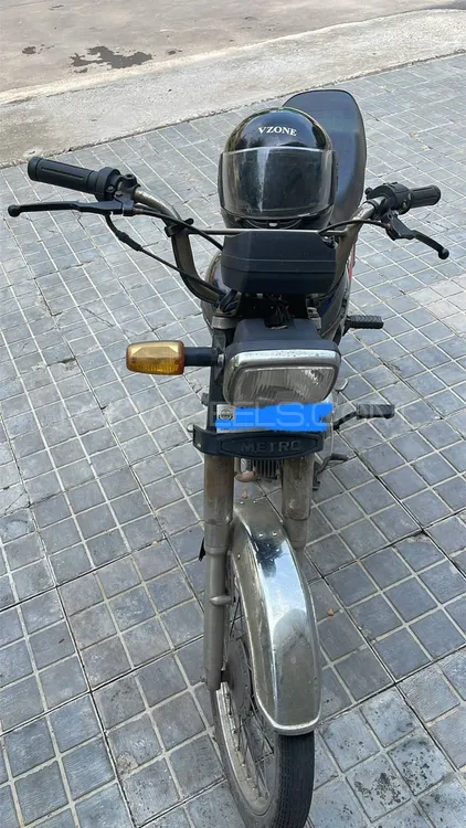 میٹرو MR 70 2022 for Sale Image-1