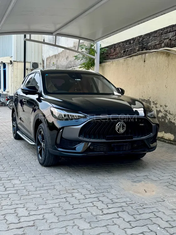 MG HS 2025 for Sale in Sialkot Image-1