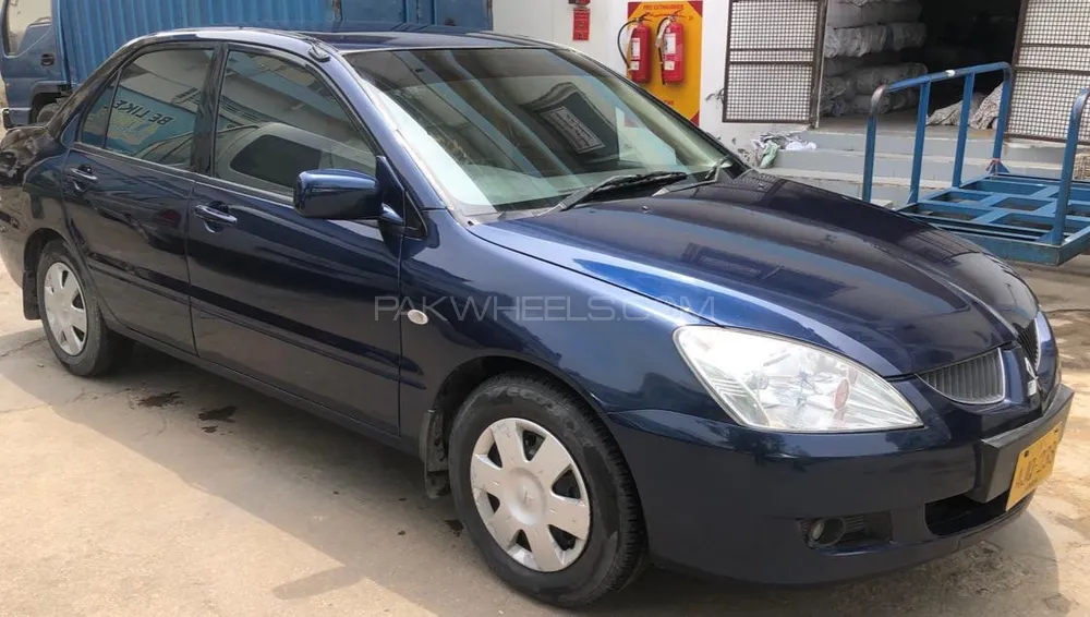 Mitsubishi Lancer 2005 for Sale in Karachi Image-1