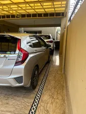 Honda Fit 1.5 Hybrid F Package 2017 for Sale