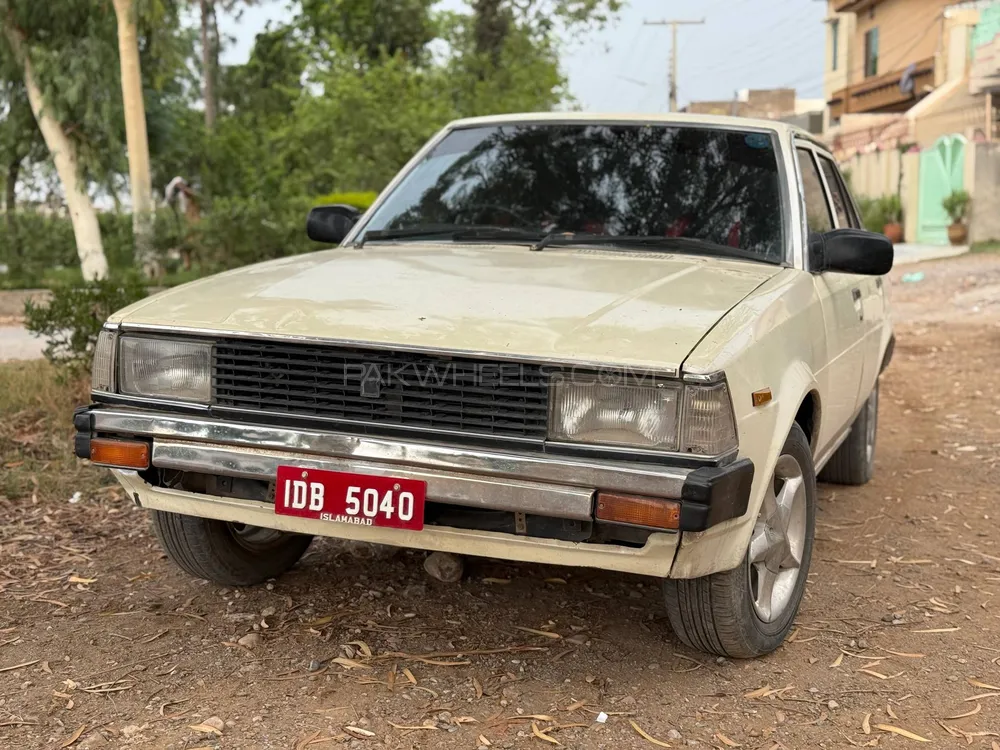 Toyota Corolla 1982 for Sale in Peshawar Image-1