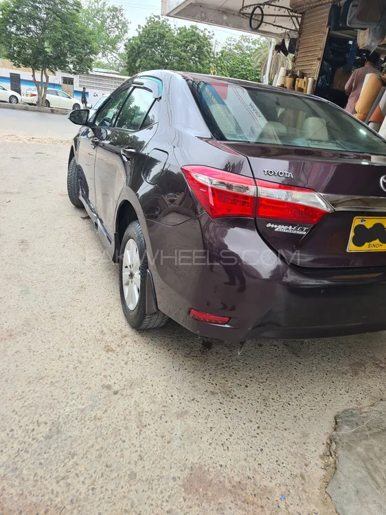 Toyota Corolla 2014 for Sale in Karachi Image-1