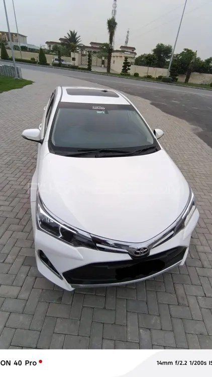 Toyota Corolla 2017 for Sale in Lahore Image-1