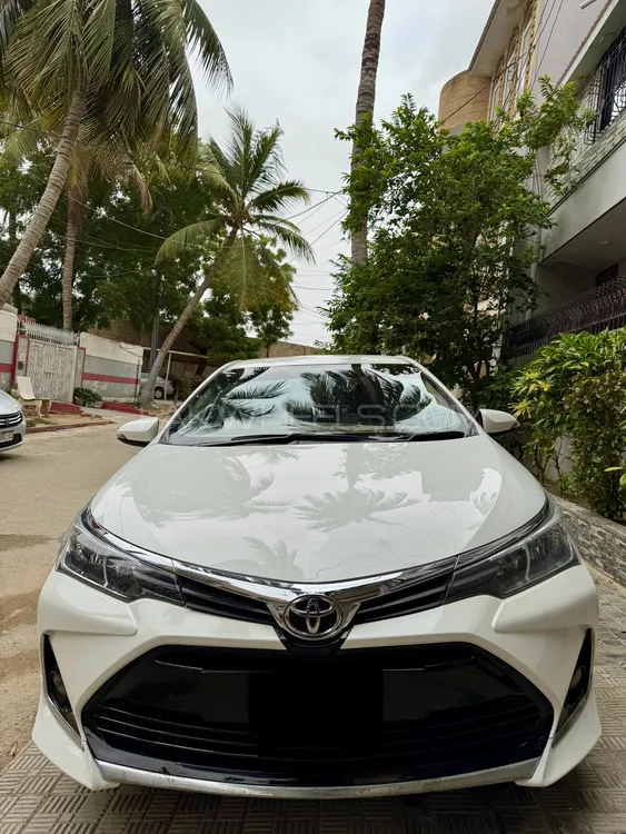 Toyota Corolla 2021 for Sale in Karachi Image-1